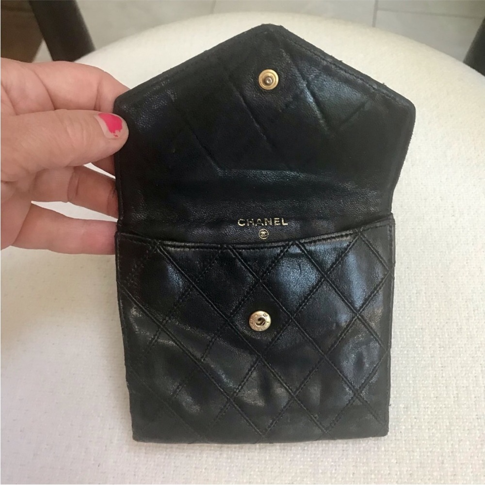 Vintage CHANEL wallet - Picture 2 of 10